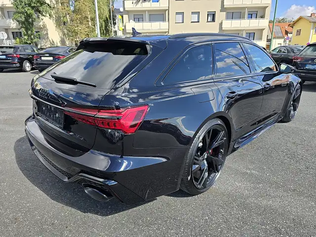 Audi RS6 Avant 4,0 TFSI quattro MHEV S-tronic Ansicht 2