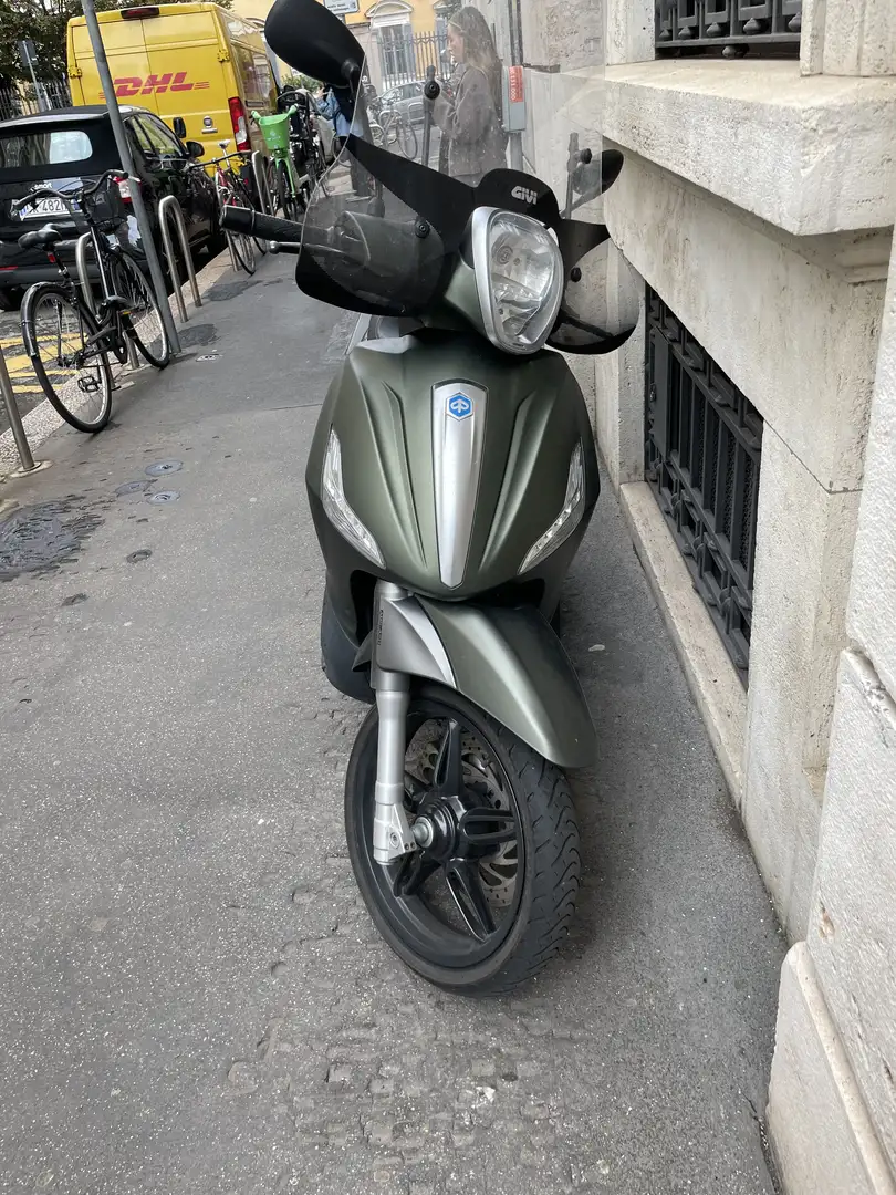 Piaggio Beverly 350 Sport 350 - 2