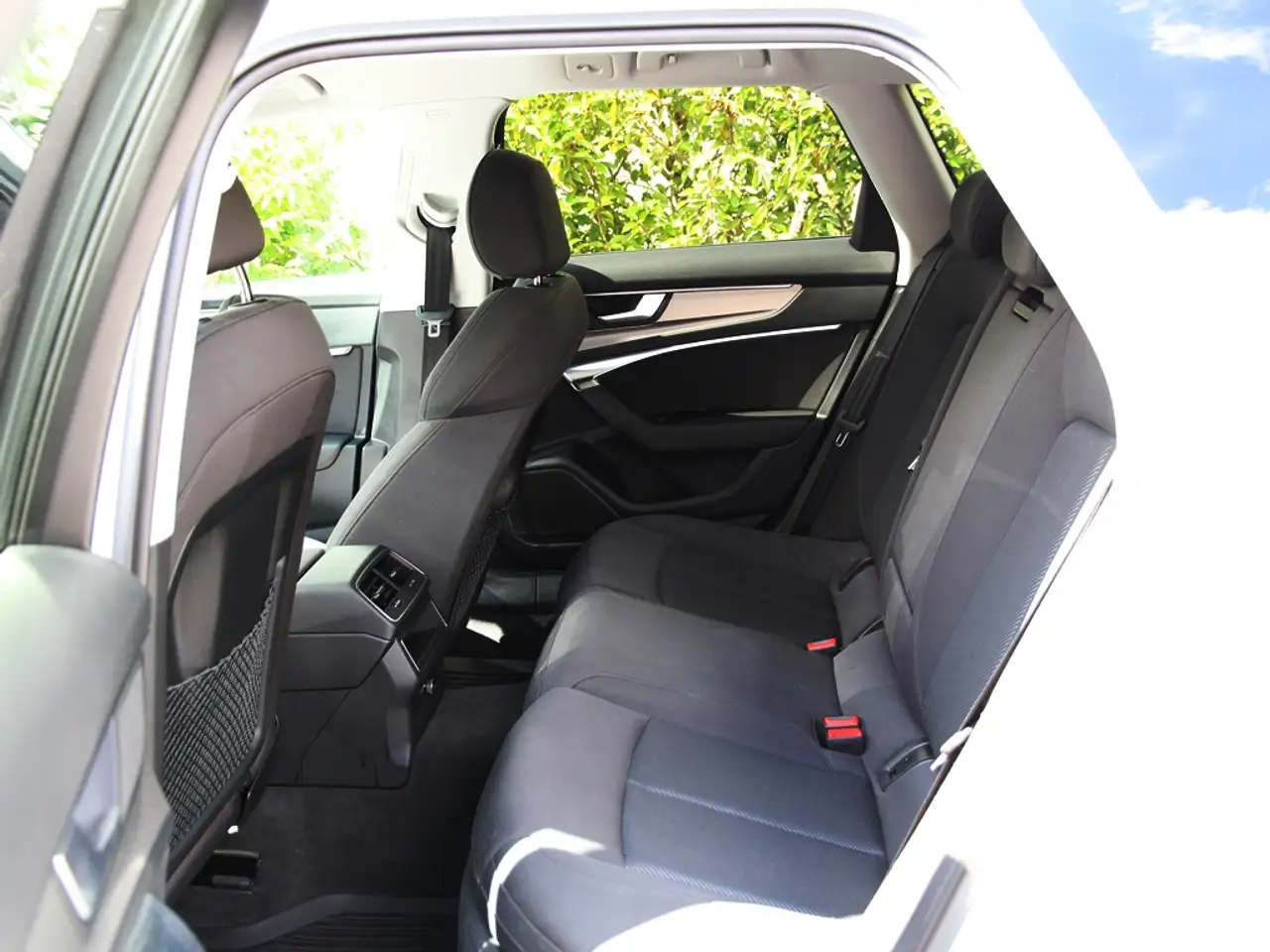 Audi A6 Avant 40TDI Quattro SPORT Standheizung AHK! 14