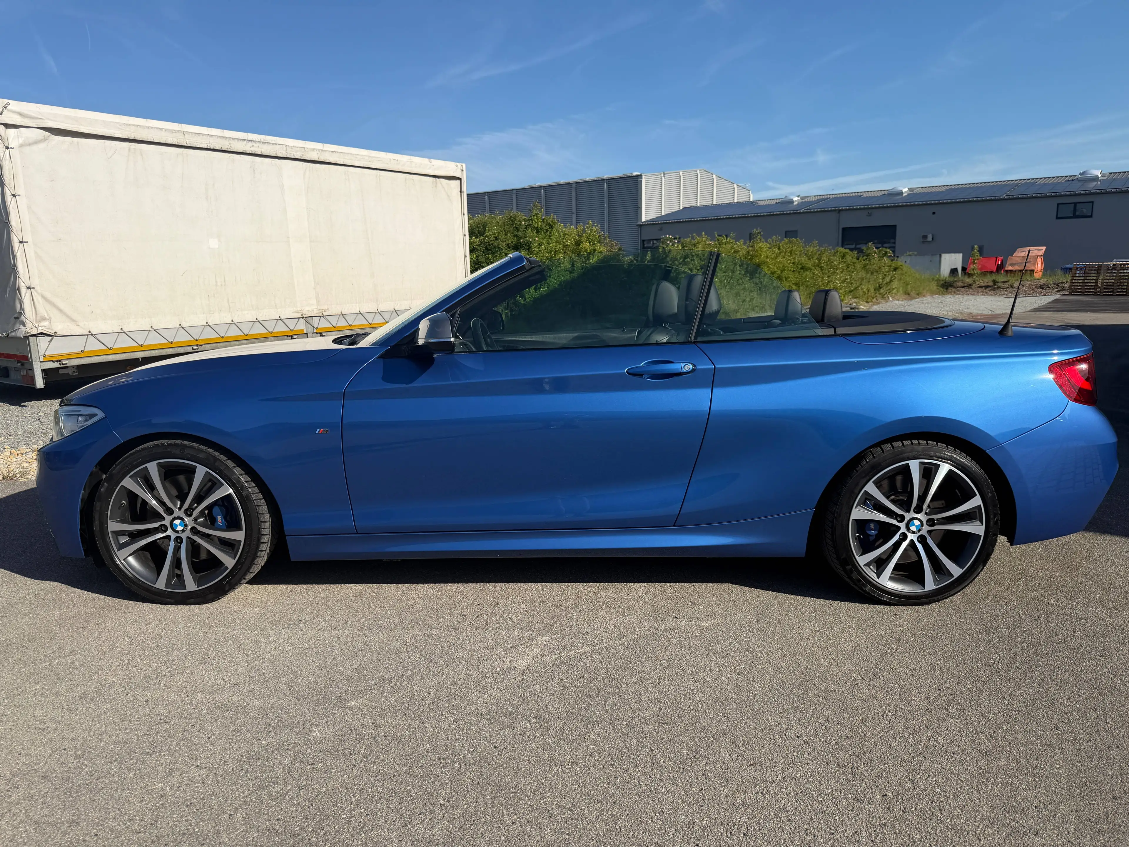 BMW 235 235i M-SPORT*XENON*NAVI*SITZHEIZUNG*TOP*SOFORT V.* — photo 2