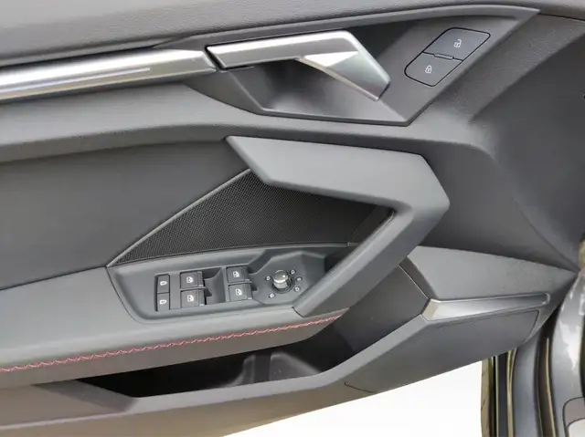 Audi S3 view 13