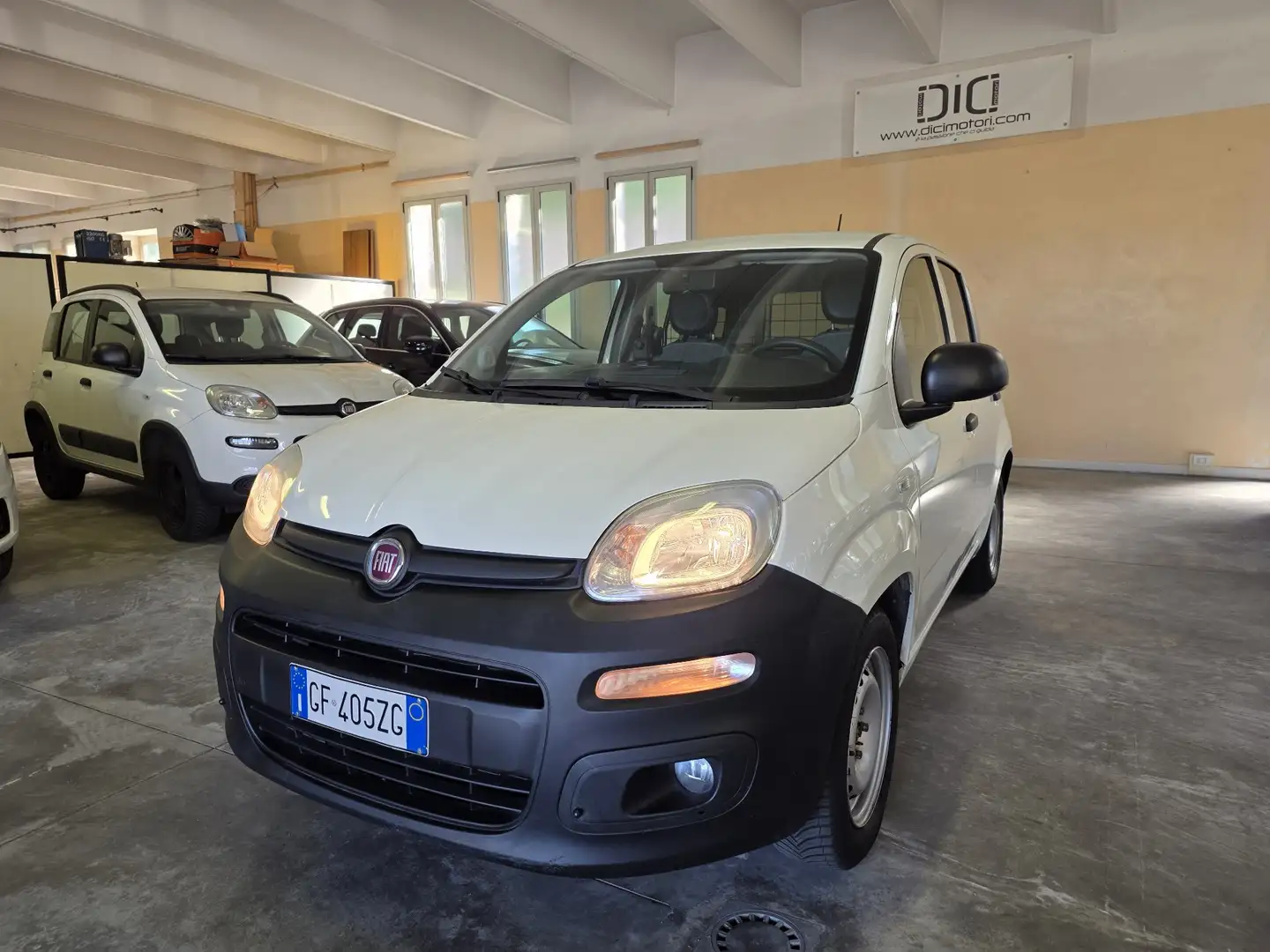 Fiat Panda 1.0 hybrid VAN autocarro n1 2 posti Bianco - 2