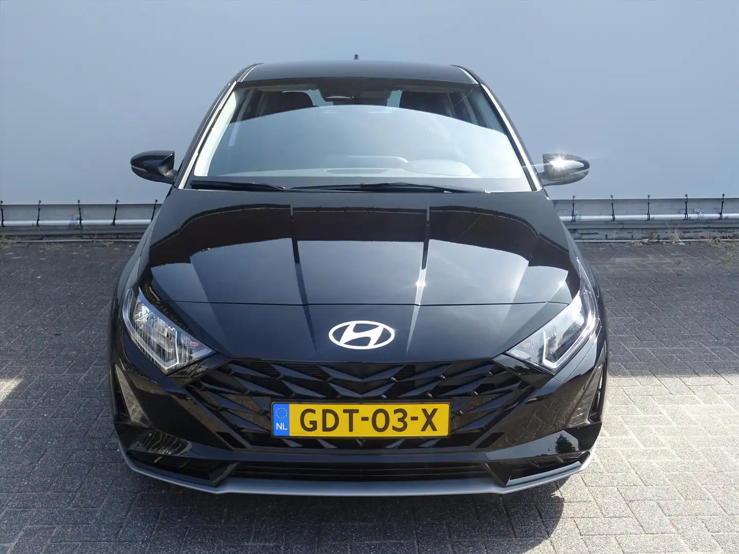 Hyundai i20 1.0 T-GDI 48V 100PK Comfort Nero - 2