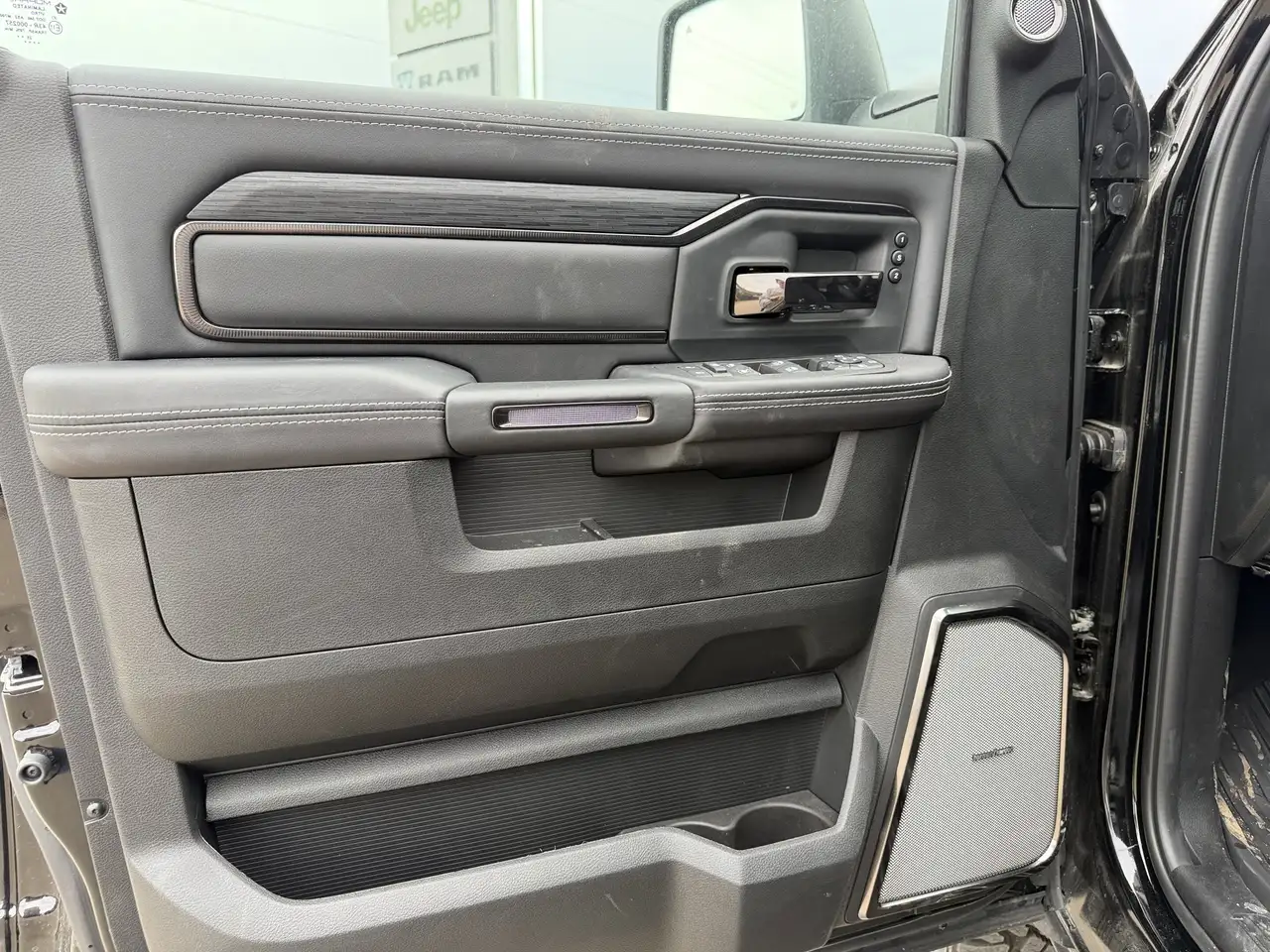 RAM 2500 photo RAM 2500