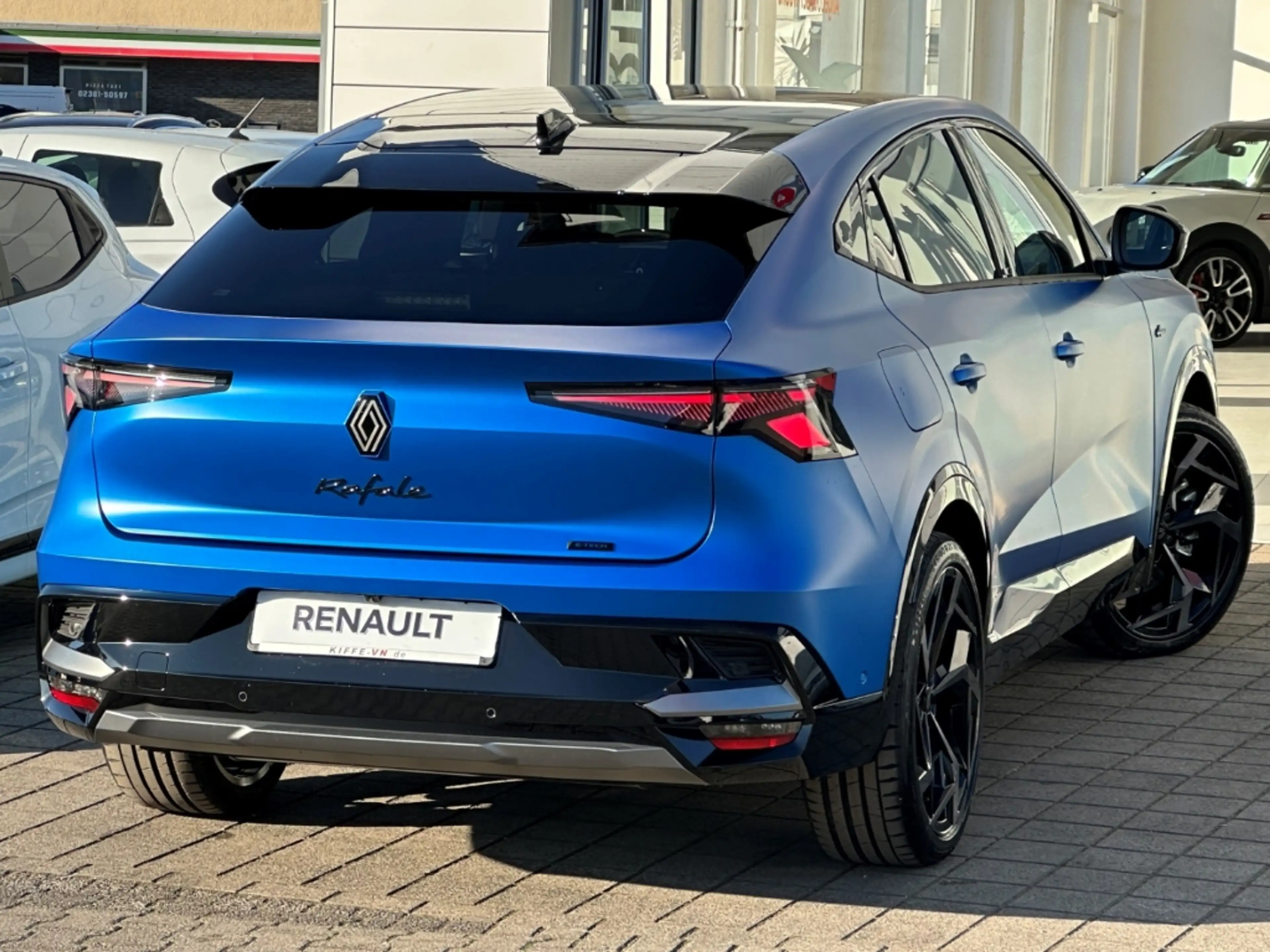 Renault Rafale Atelier Alpine E-Tech Plug-in Hybrid 300 4x4 Panor — photo 2