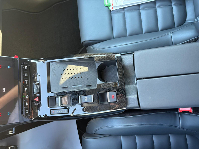 Citroen C5 Aircross 145 Hybrid MAX — photo 12