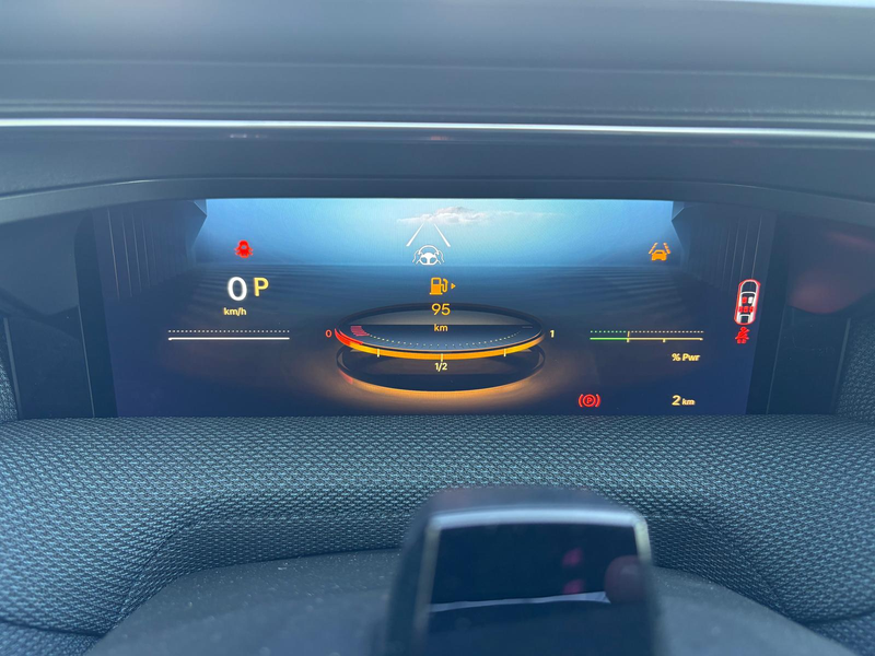 Citroen C5 Aircross 145 Hybrid MAX — photo 7