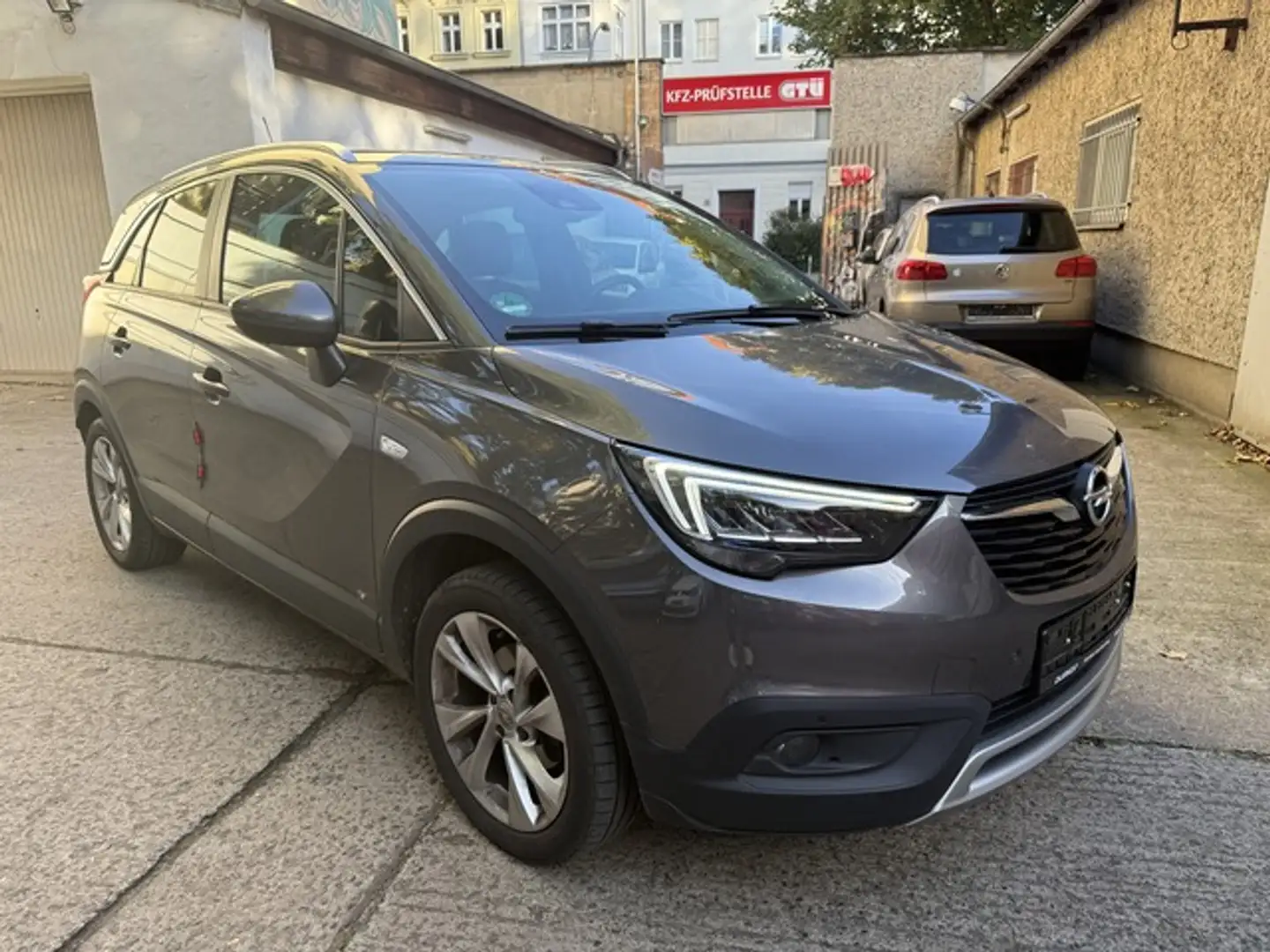 Opel Crossland X Automatik Business Edition Kamera Schwarz - 2