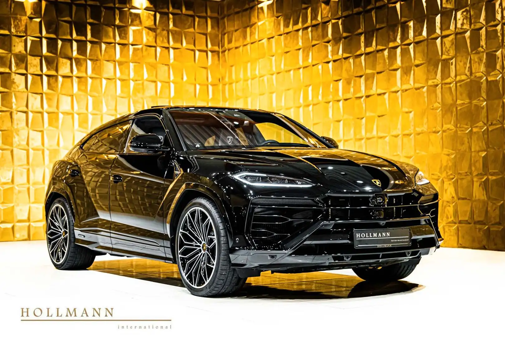Lamborghini Urus SE+BANG & OLUFSEN 3D+PANORAMIC+STOCK+ Nero - 1