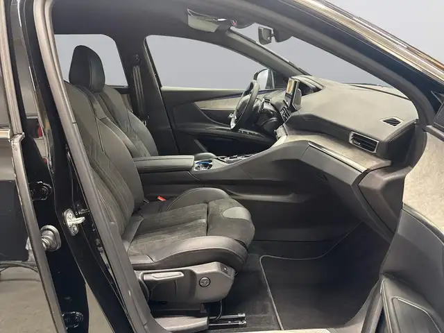 Peugeot 5008 view 13