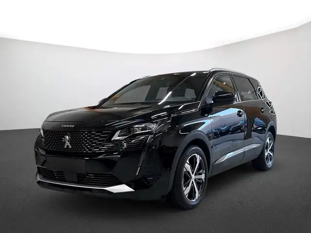 Peugeot 5008 view 2