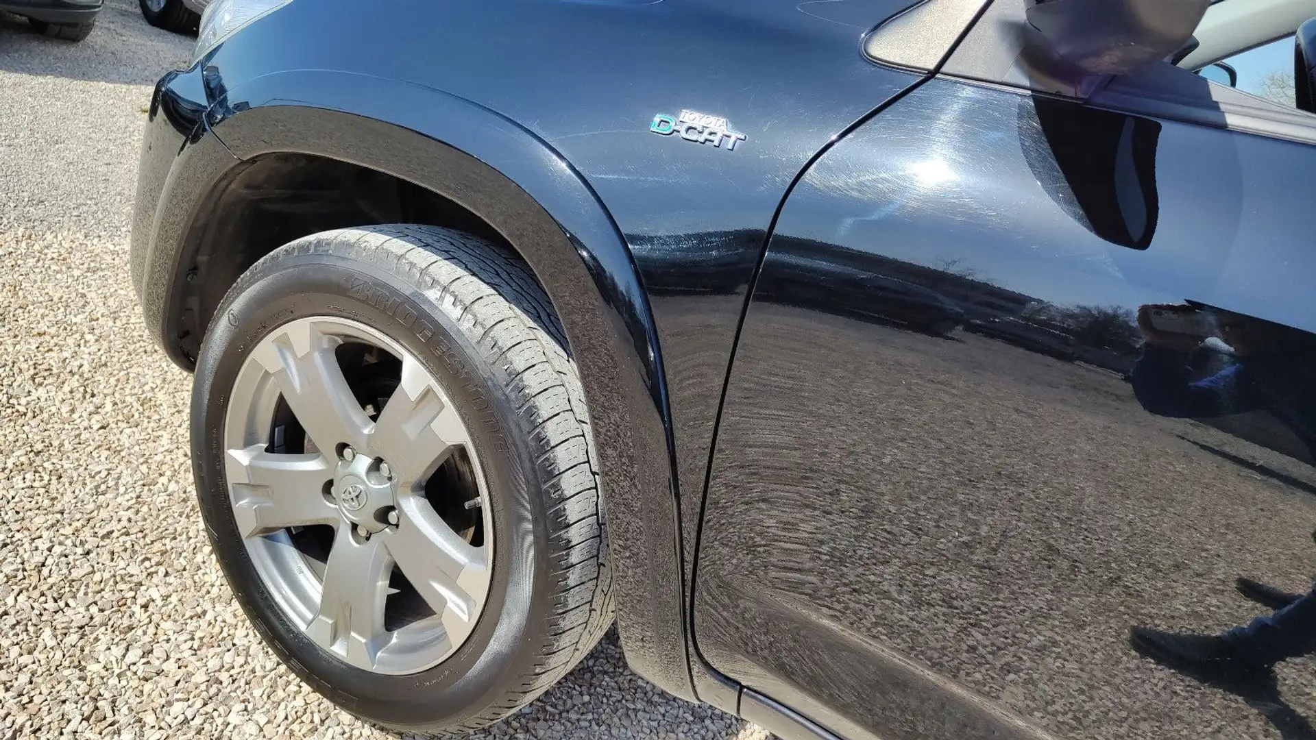 Toyota RAV 4 Executive 4x4 Leder* 8x Alufelgen* TÜV2026 Schwarz - 2