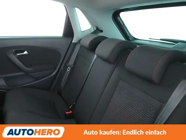 Volkswagen Polo view 14