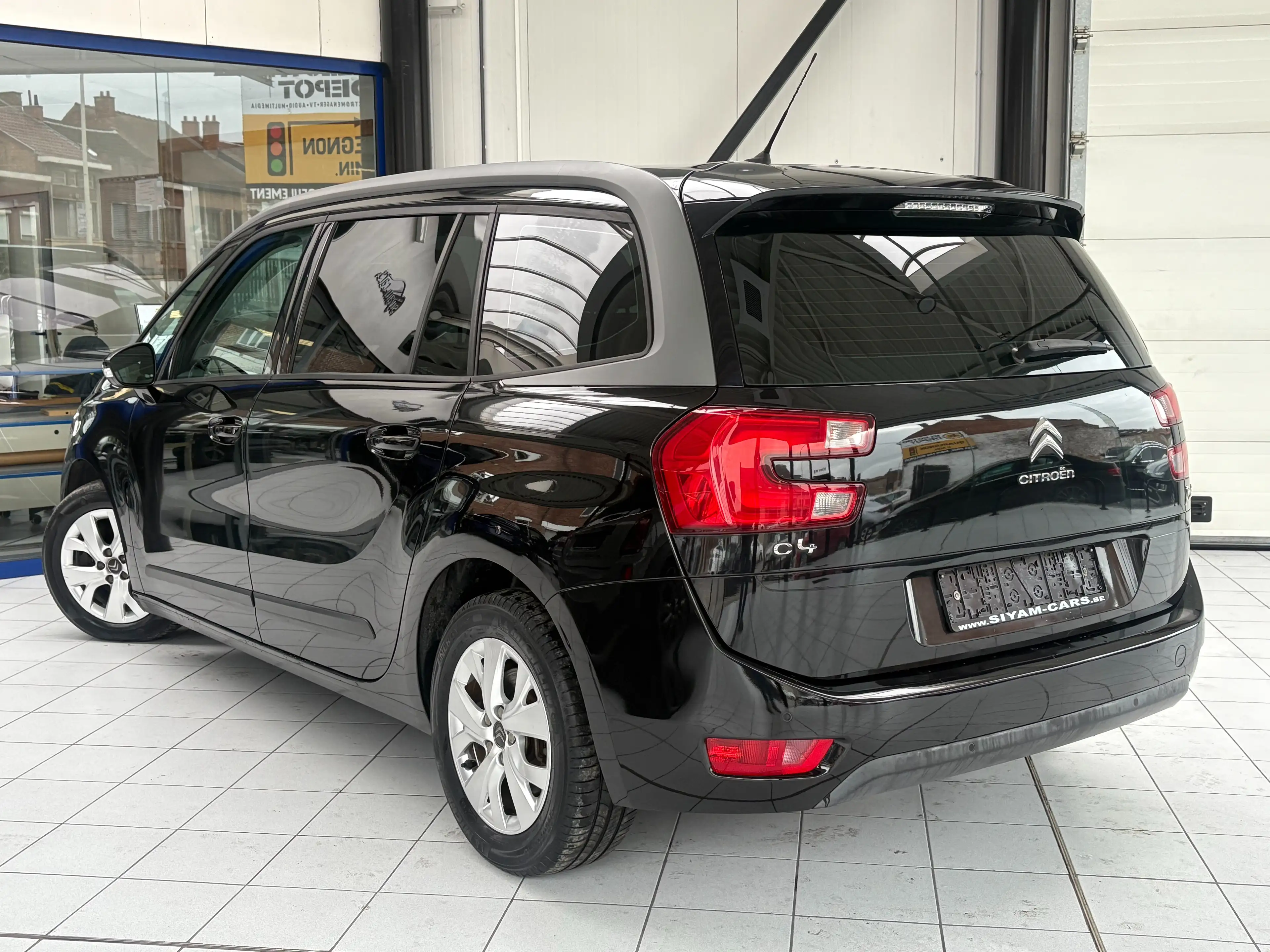 Citroen C4 Picasso C4 Picasso 1.6 HDi *7 PLACES * GPS * PDC * CARNET* — photo 3