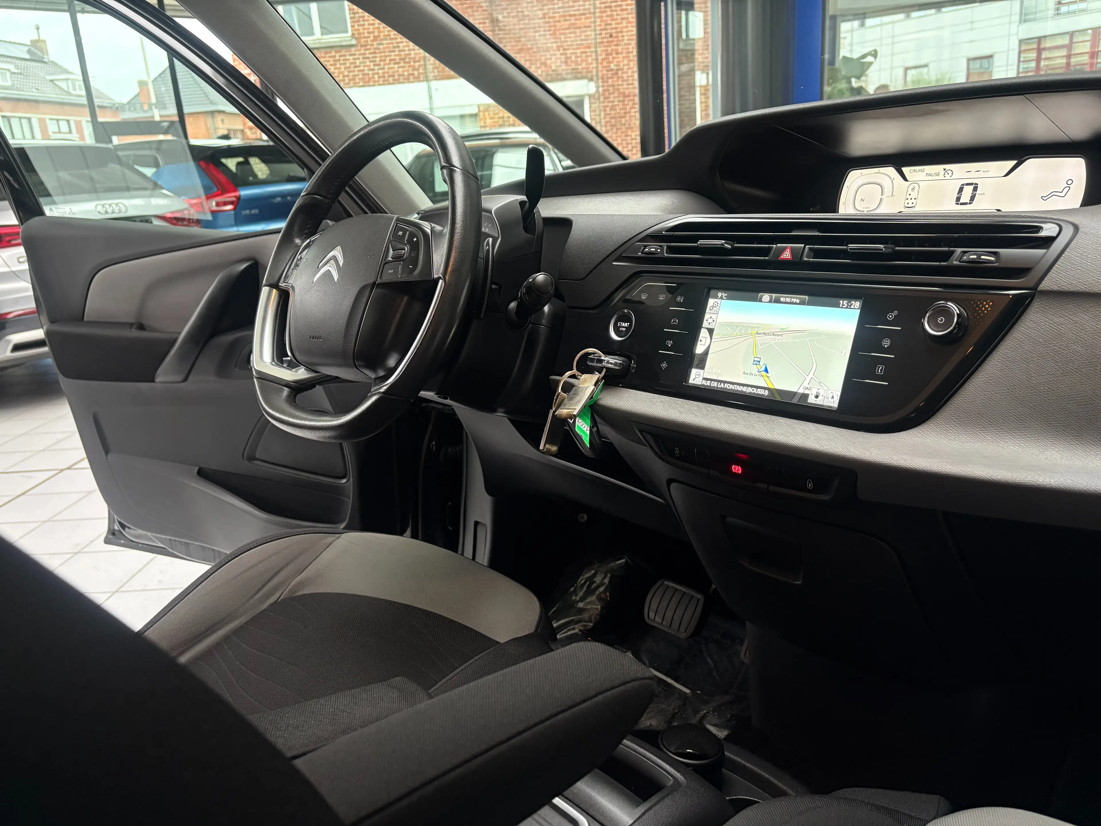 Citroen C4 Picasso C4 Picasso 1.6 HDi *7 PLACES * GPS * PDC * CARNET* — photo 13