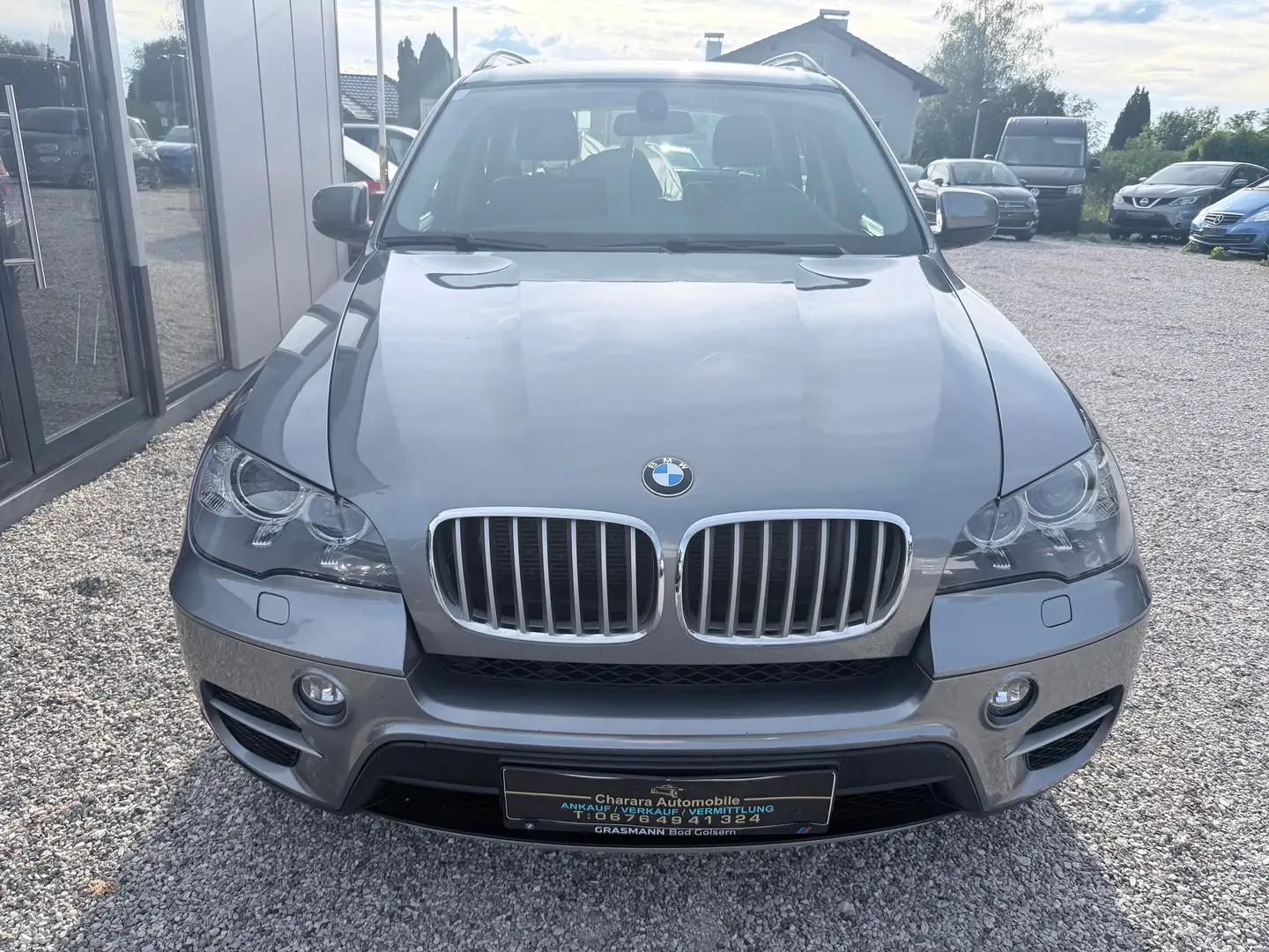 BMW X5 X5 xDrive30d Österreich-Paket Aut. AHK Grau - 2