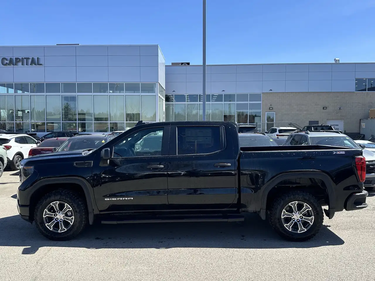 GMC Sierra 1500 снимка GMC Sierra 1500