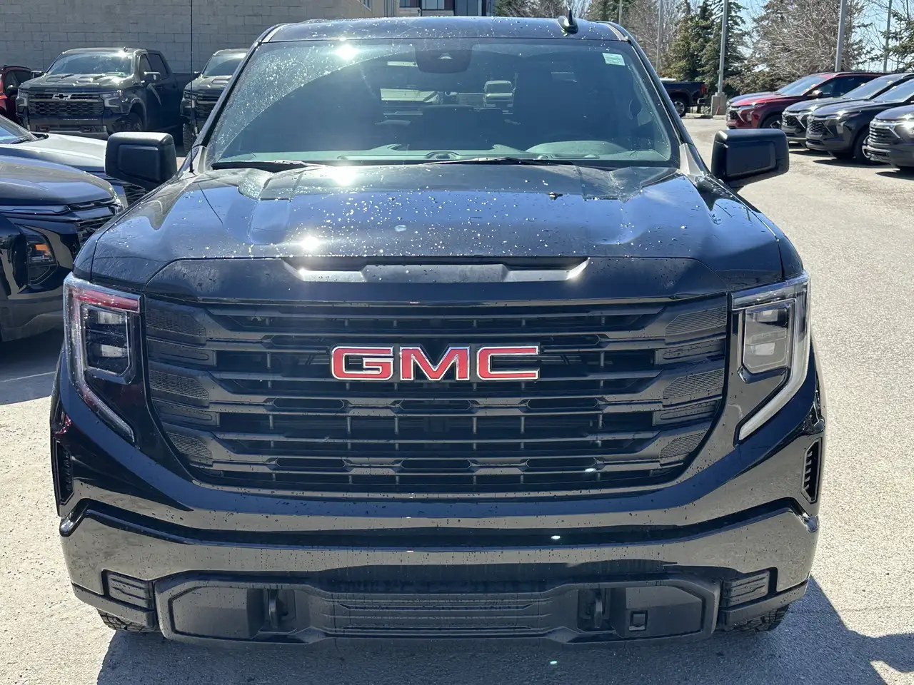 GMC Sierra 1500 снимка GMC Sierra 1500