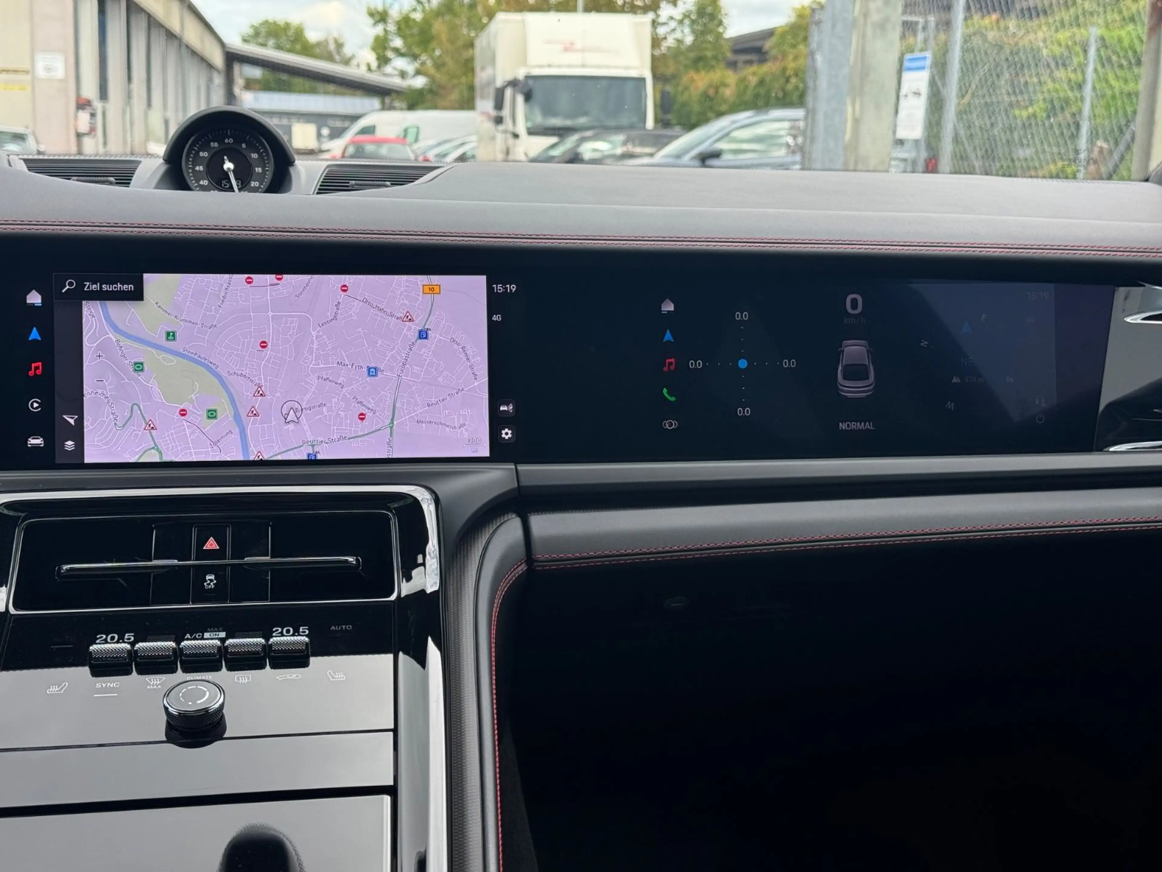 Porsche Panamera GTS *InnoDrive*Pano*PDLS+*Standheizung* — photo 17
