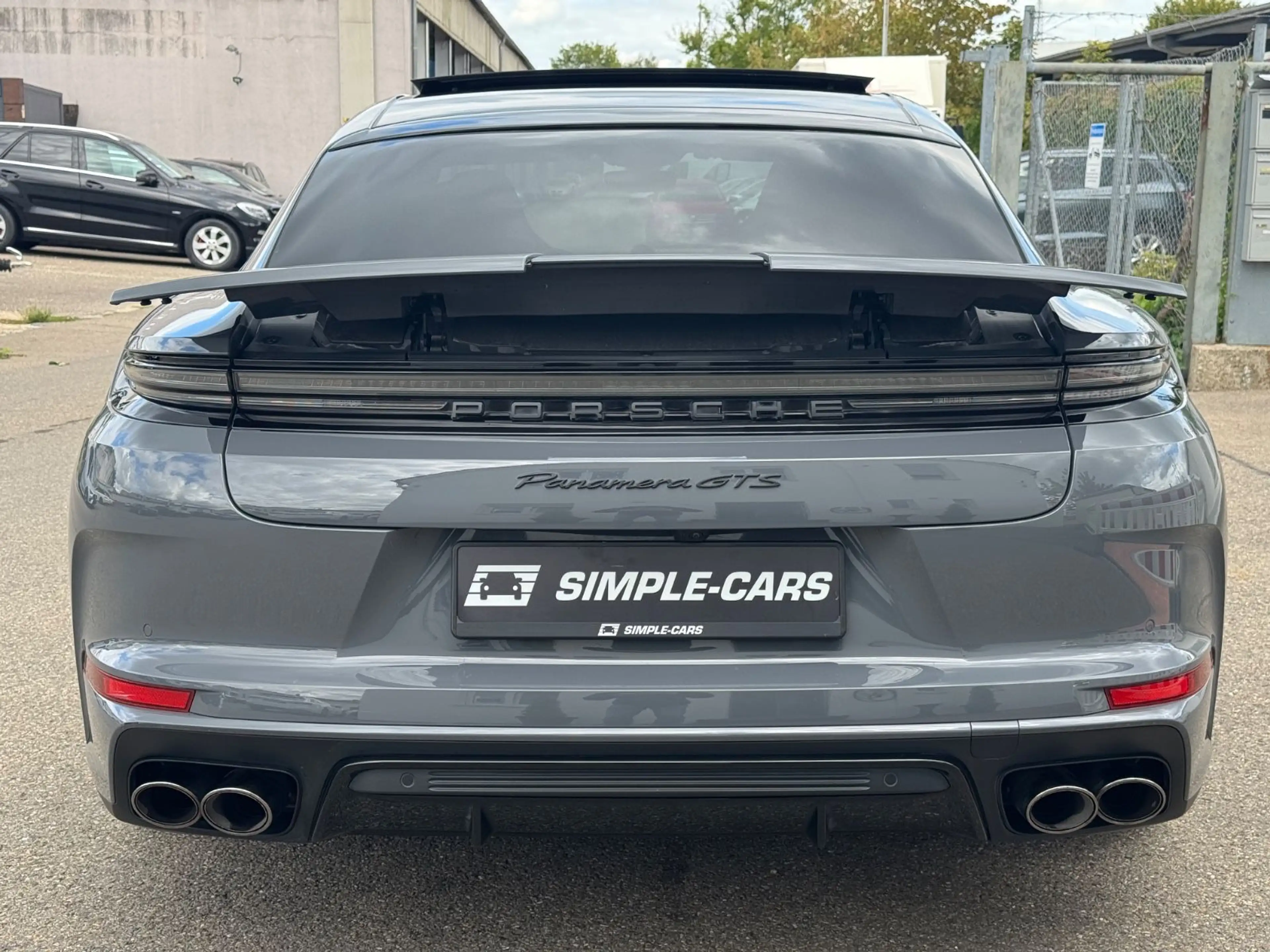 Porsche Panamera GTS *InnoDrive*Pano*PDLS+*Standheizung* — photo 6