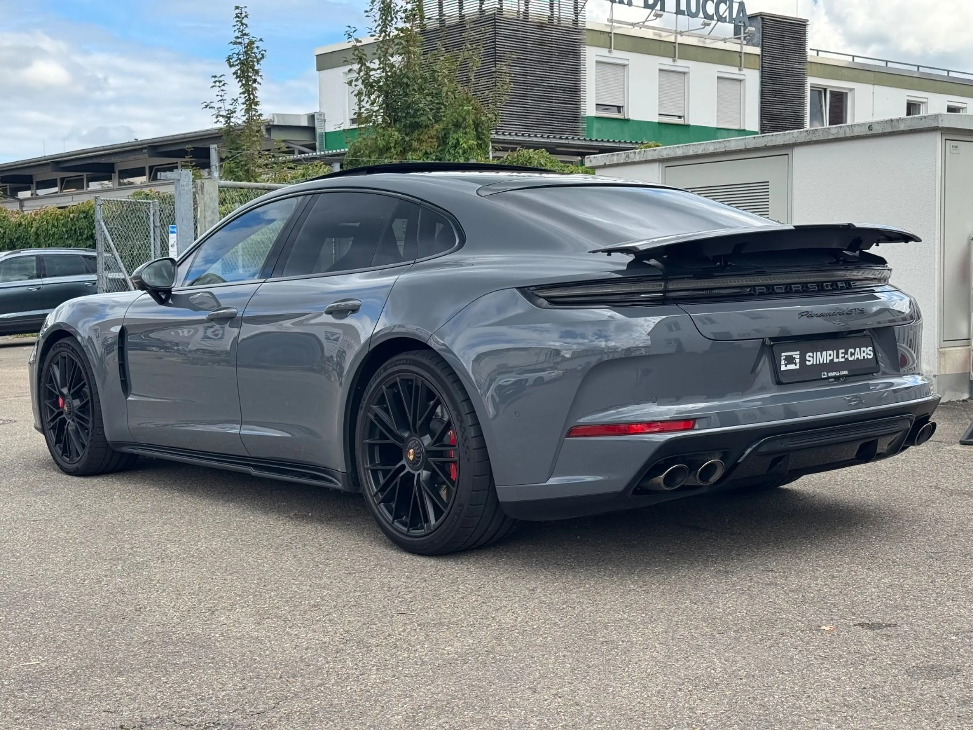 Porsche Panamera GTS *InnoDrive*Pano*PDLS+*Standheizung* — photo 7