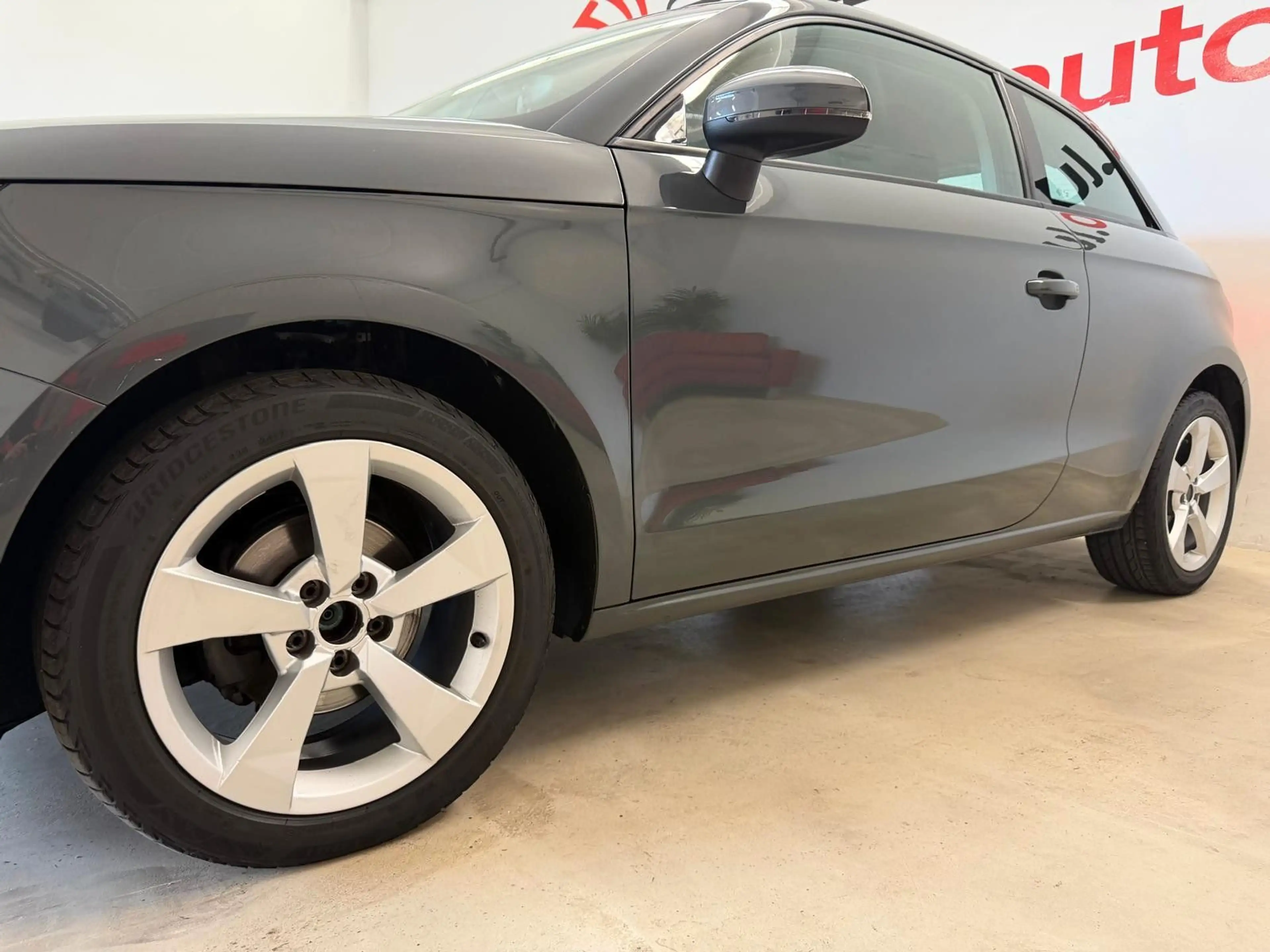 Audi A1 sport**NAVI**PDC** — photo 7