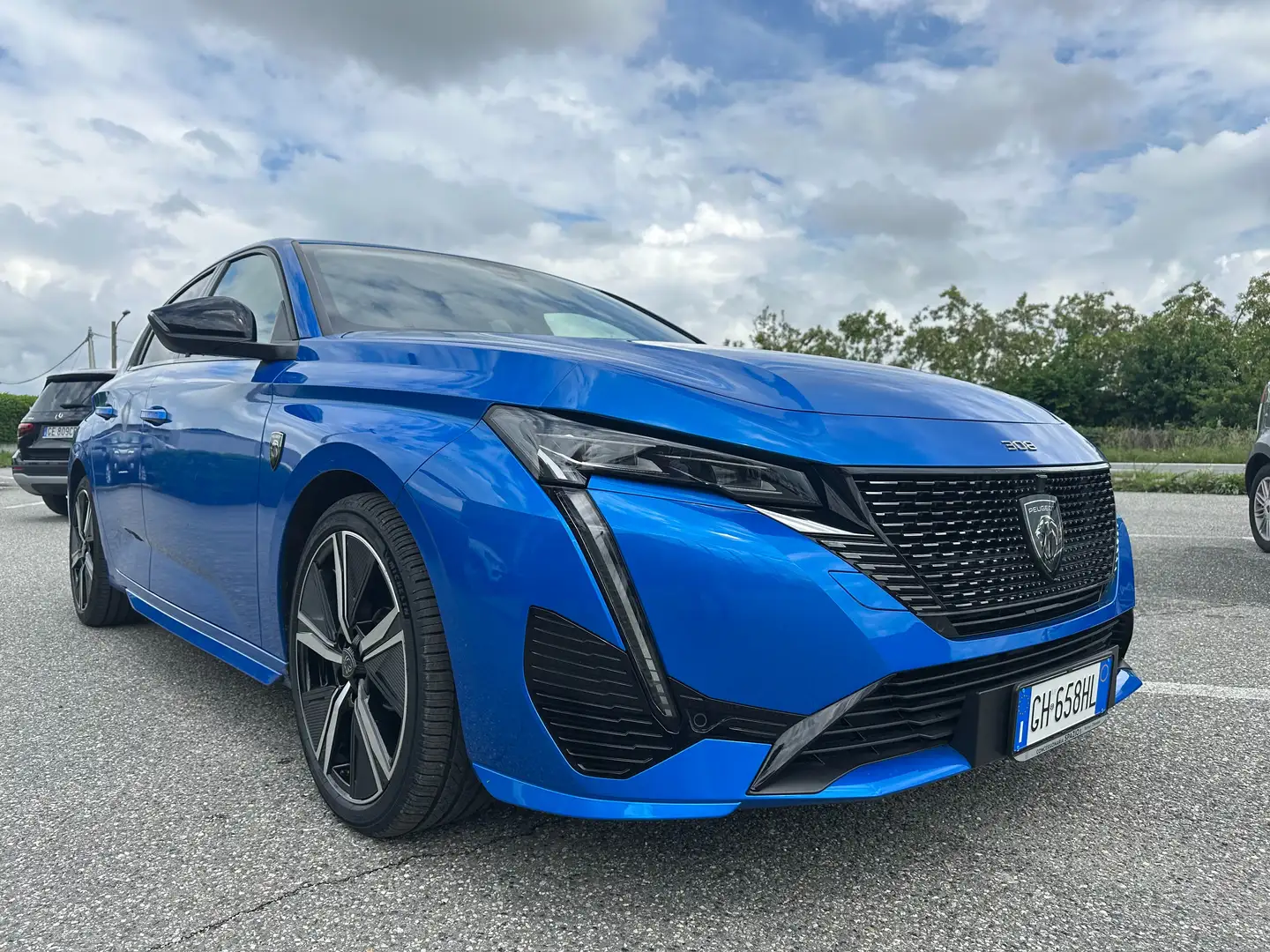Peugeot 308 308 1.6 hybrid phev GT 225cv e-eat8 Blau - 2