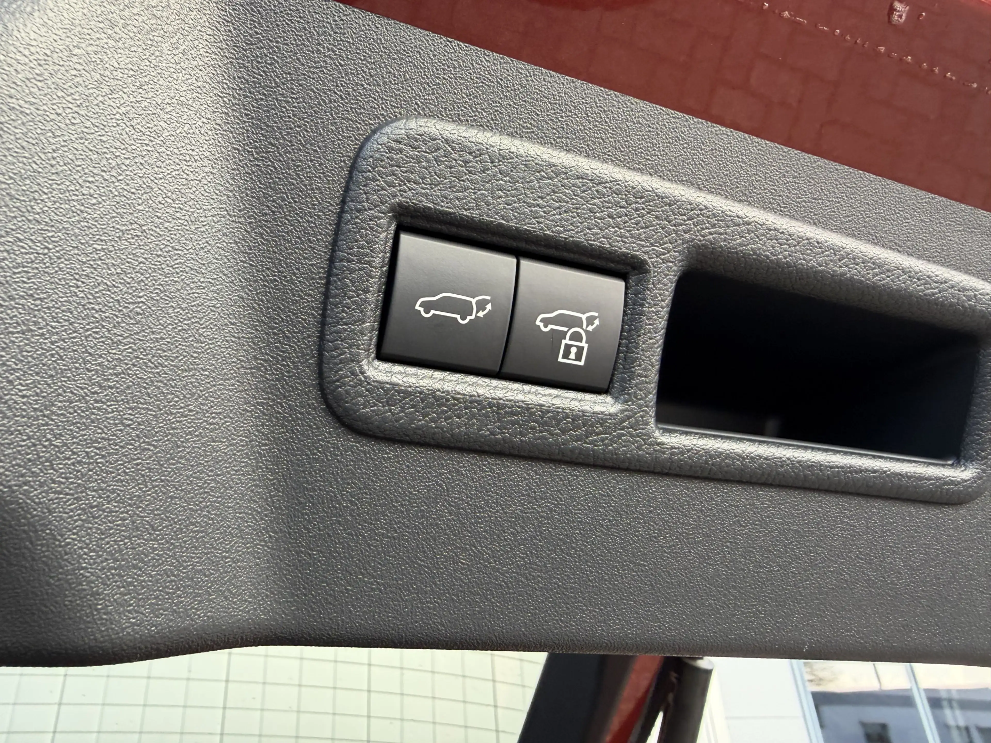 Toyota C-HR+ First Edition 77 kWh Demo Stoel Stuur Verwarming W — photo 7
