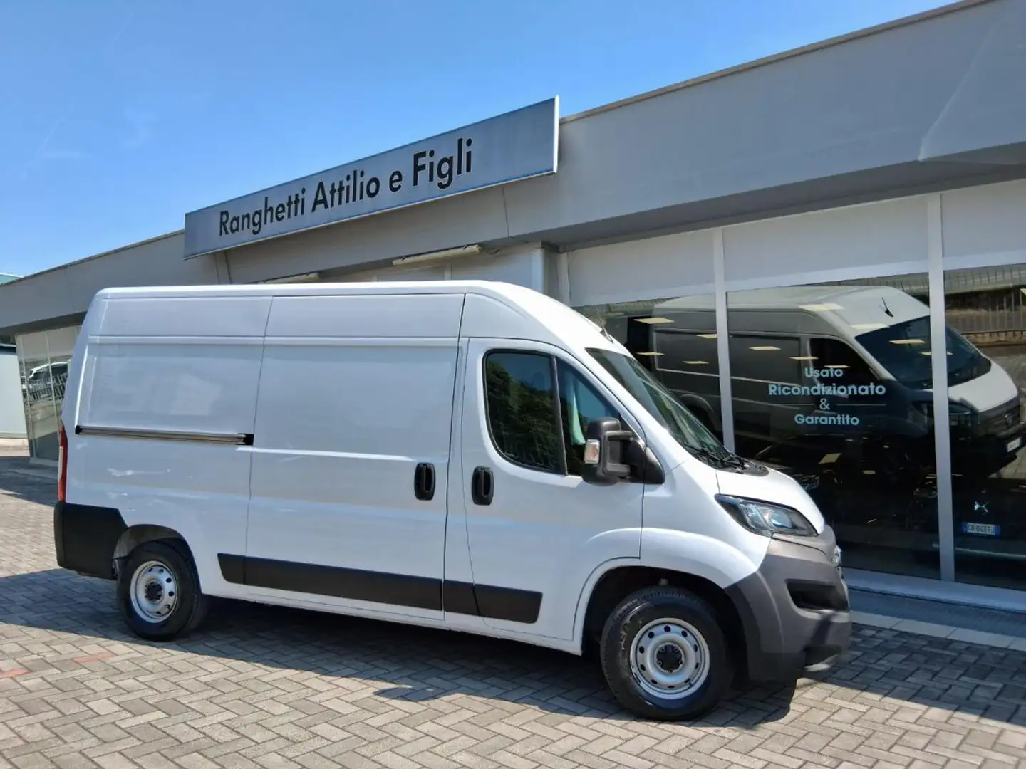 Fiat Ducato 35 2.3 MJT 140CV PM-TM Furgone Biały - 1