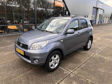 Grijs 2010 1.5 DVVT 102pk Automaat Awd