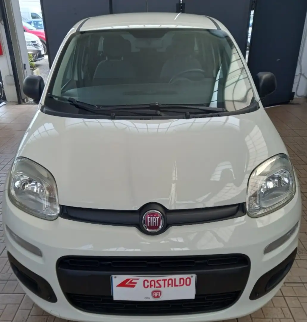 Fiat Panda 1.2 Easy Blanc - 1