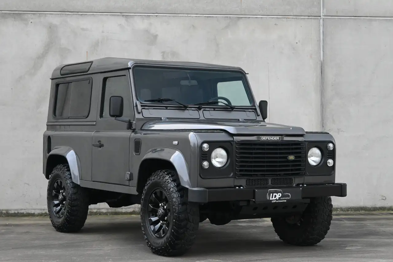 Land Rover Defender 2.5 Turbo Td5 Lichte vracht — foto 2