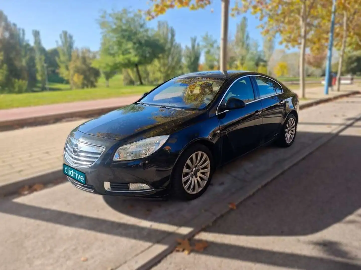 Opel Insignia 1.8 Cosmo Negro - 2