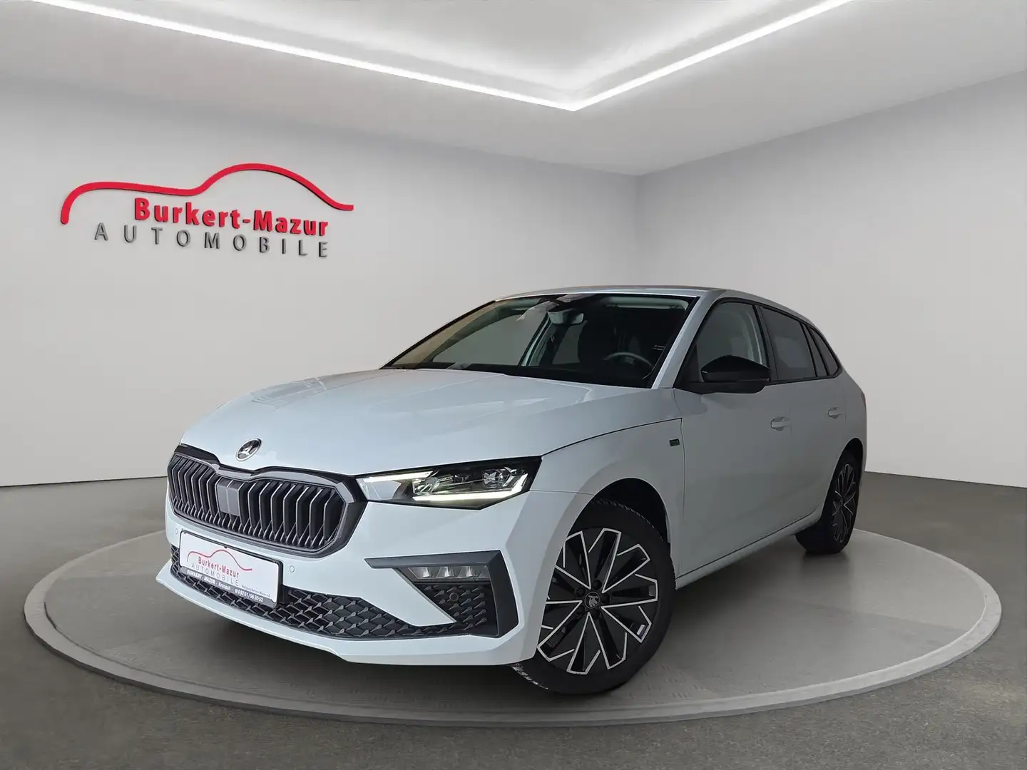 Skoda Scala 1.5 TSI Selection*AHK schwenk*MATRIX*KAM* Weiß - 1