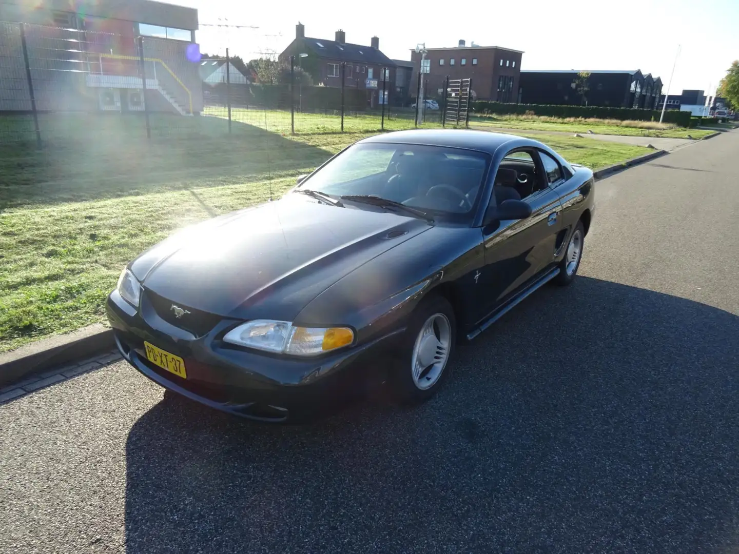 Ford Mustang USA 3.8 Coupé AUTOMAAT Verde - 1