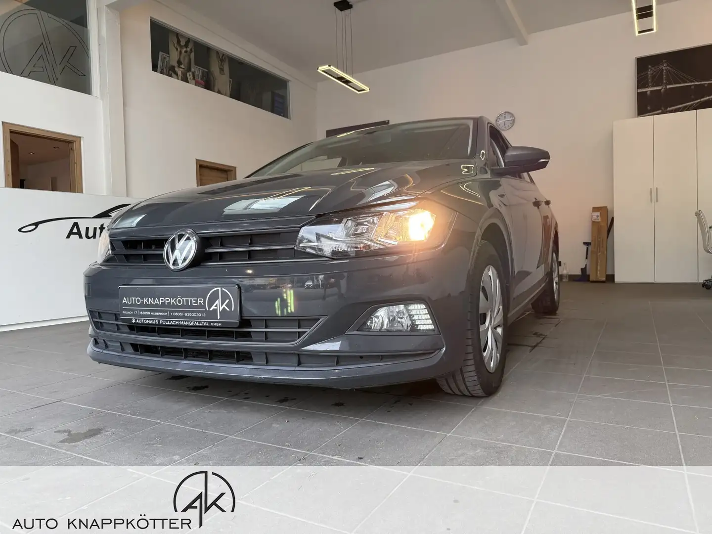 Volkswagen Polo Polo 1.6 TDI Trendline Navi/Klima/BC/eFH./NSW Gris - 2