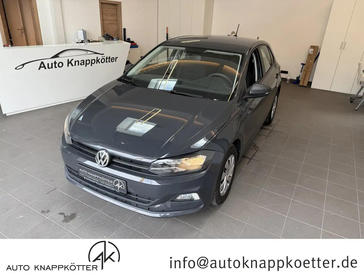 Volkswagen Polo Polo 1.6 TDI Trendline Navi/Klima/BC/eFH./NSW Gris - 1
