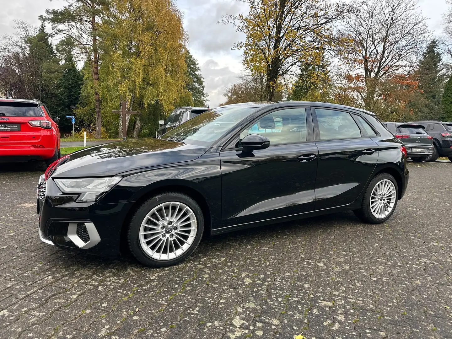 Audi A3 A3 35 TDI advanced Schwarz - 1