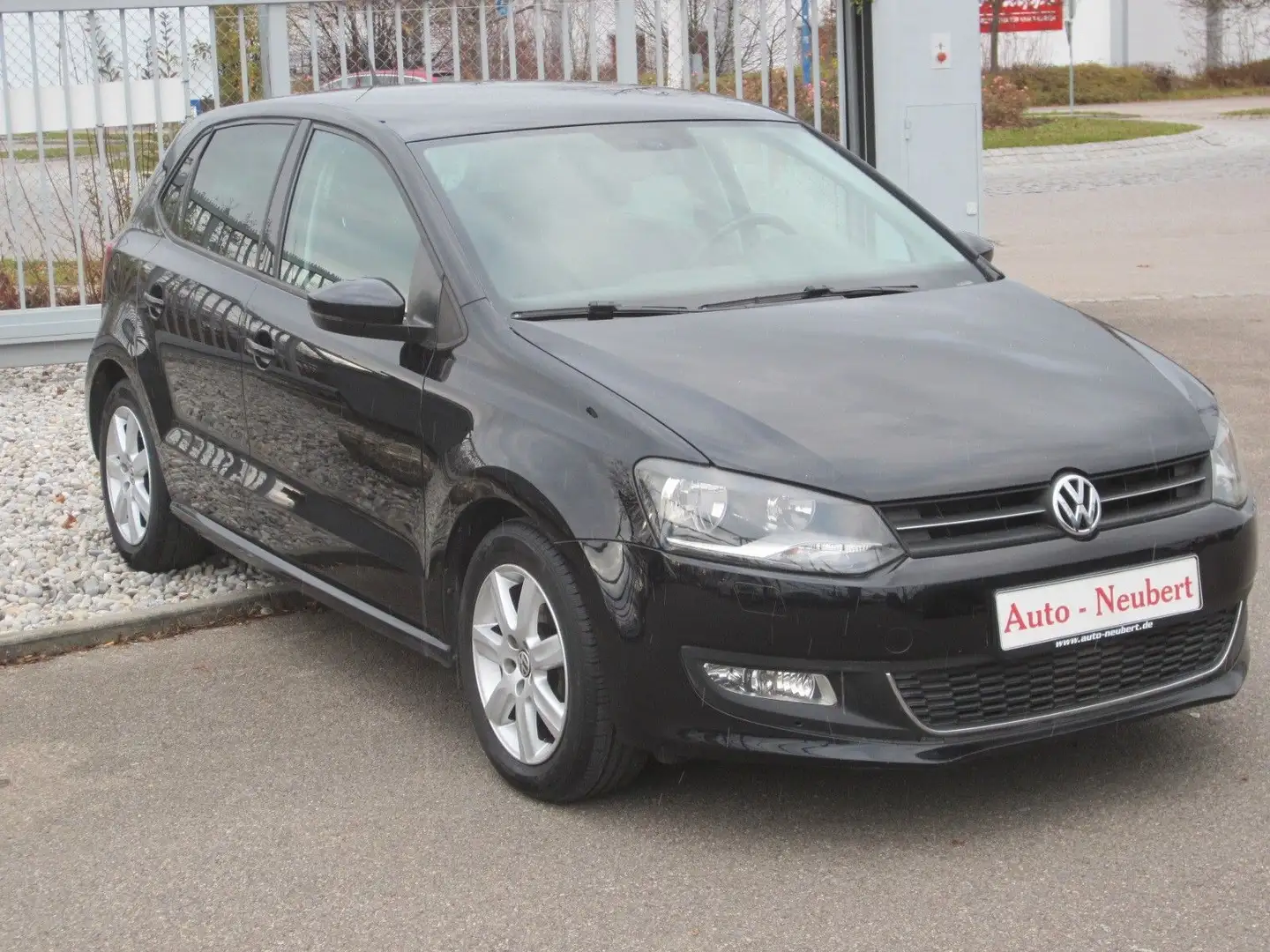 Volkswagen Polo V Highline Schwarz - 1