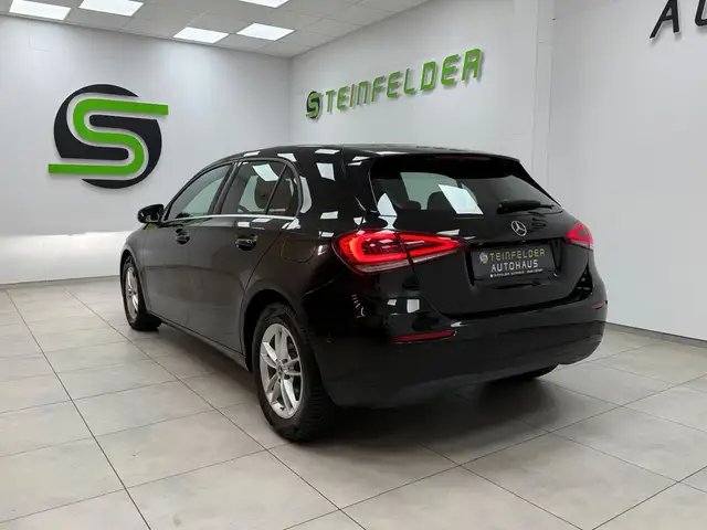 Mercedes-Benz A view 5