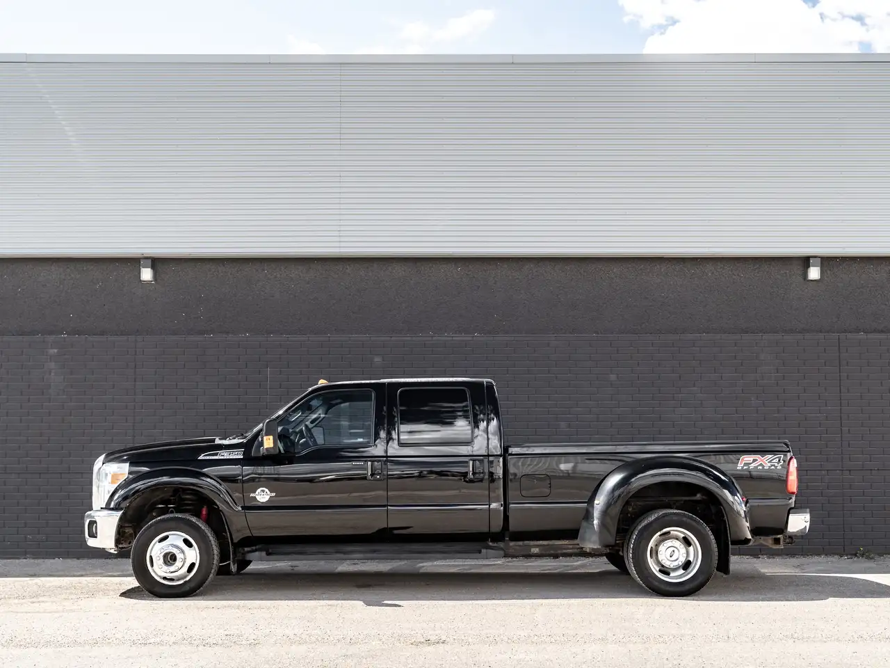 Ford F 350 снимка Ford F 350