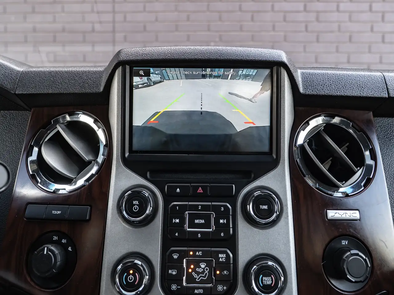 Ford F 350 снимка Ford F 350