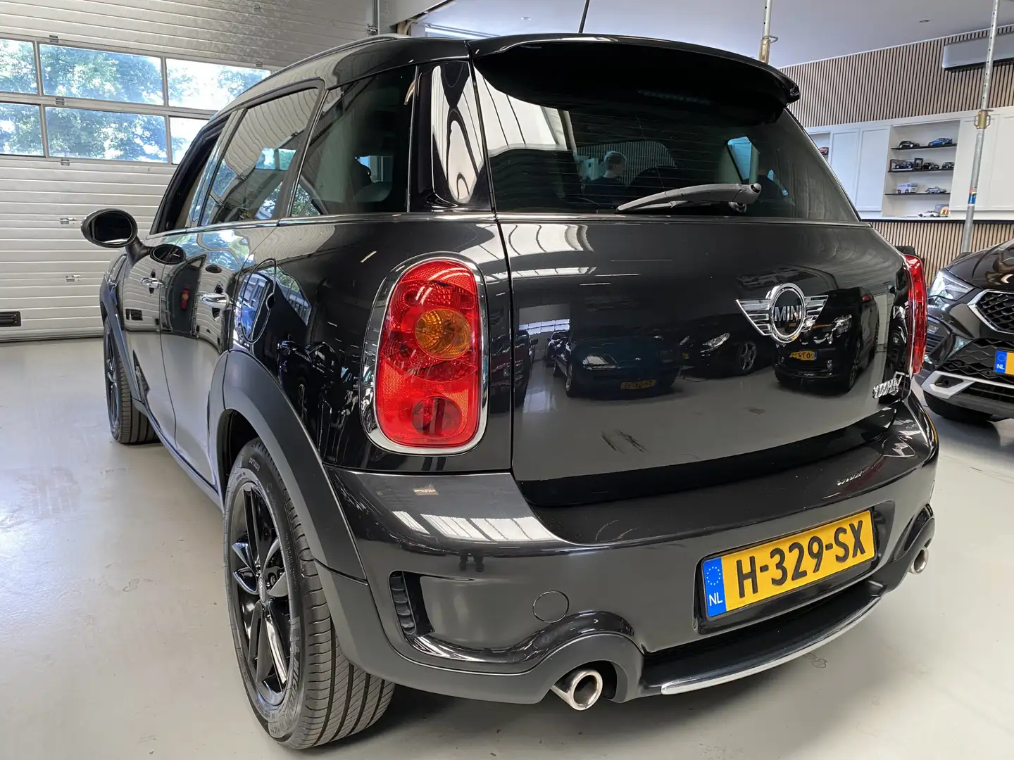 MINI Cooper S Countryman Mini 1.6 ALL4 Chili Automaat, Airco, Pano Noir - 2