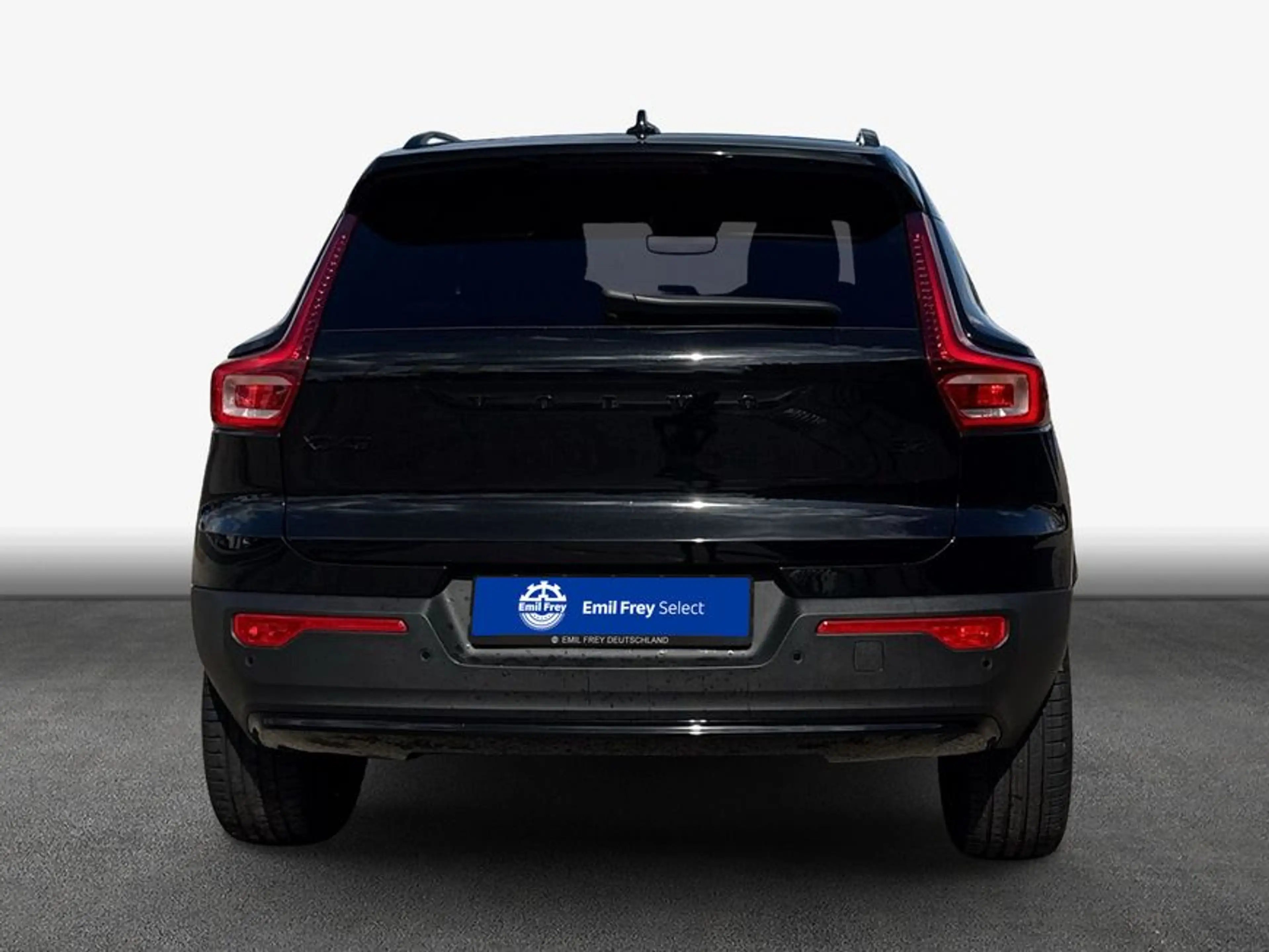 Volvo XC40 XC40 B3 B DKG Plus Black Edition — photo 5