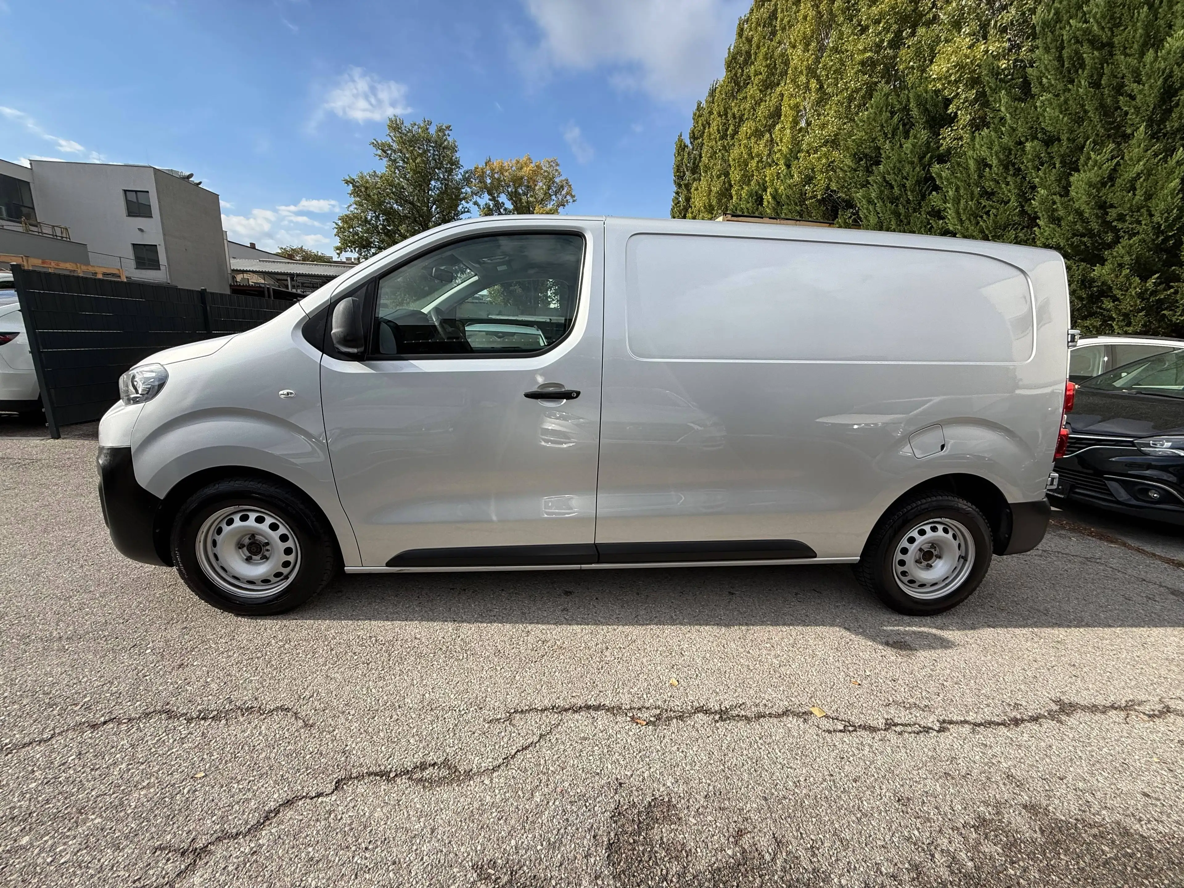 Peugeot Expert Premium L2 — photo 8
