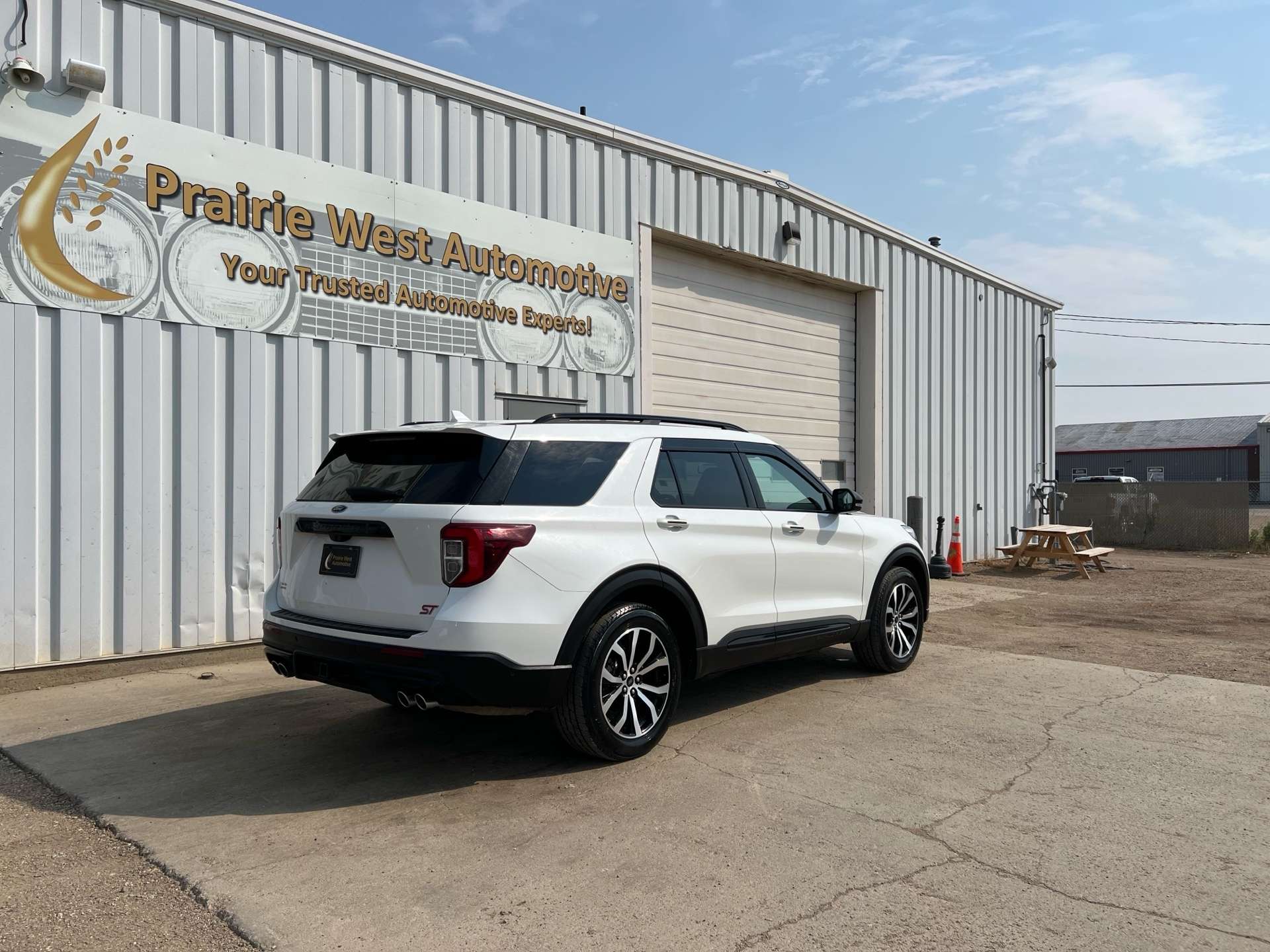 2020 Ford Explorer ST 4WD 7 Passenger | No Accident| One Owner — снимка 1