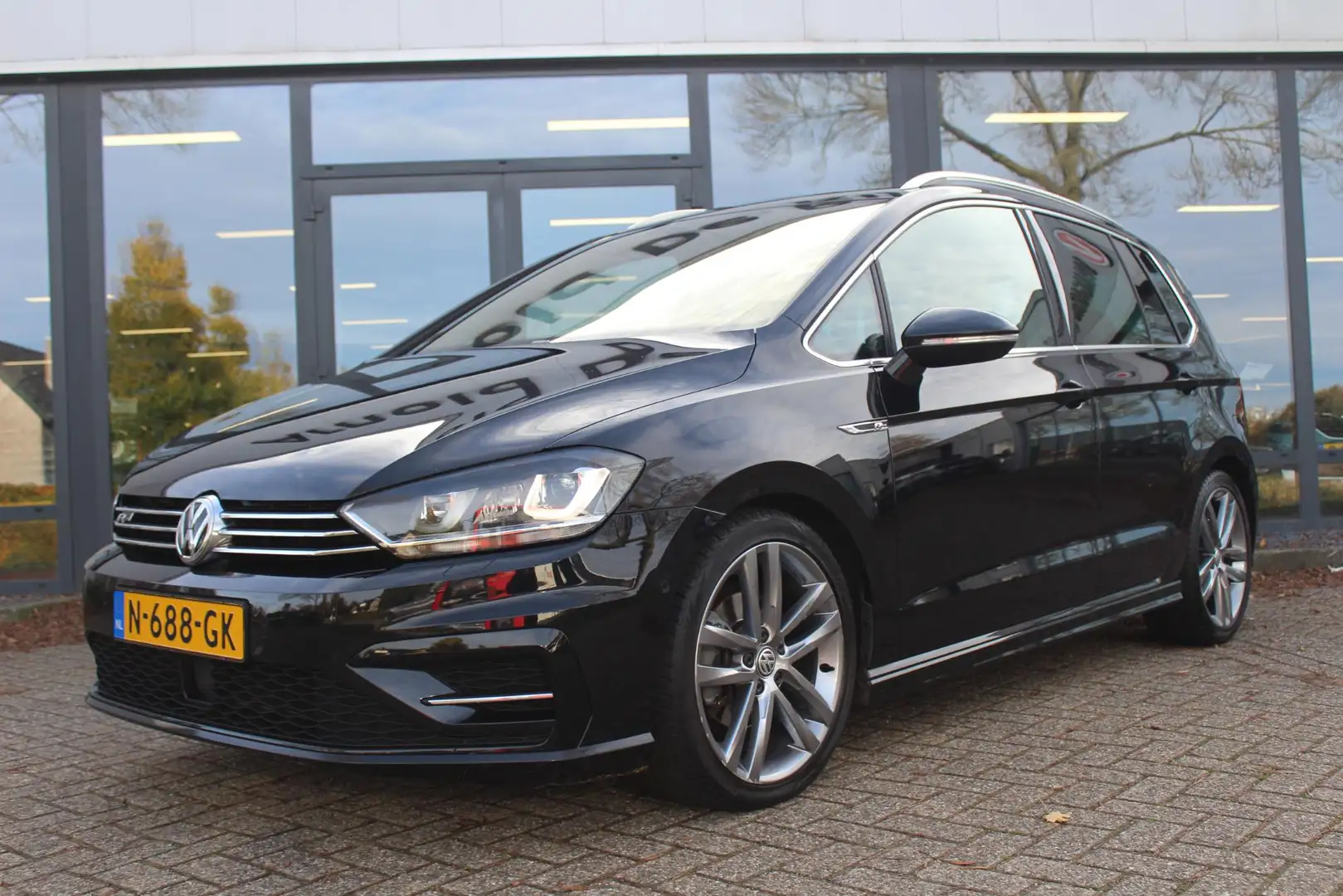 Volkswagen Golf Sportsvan 1.4 TSI Highline Noir - 2