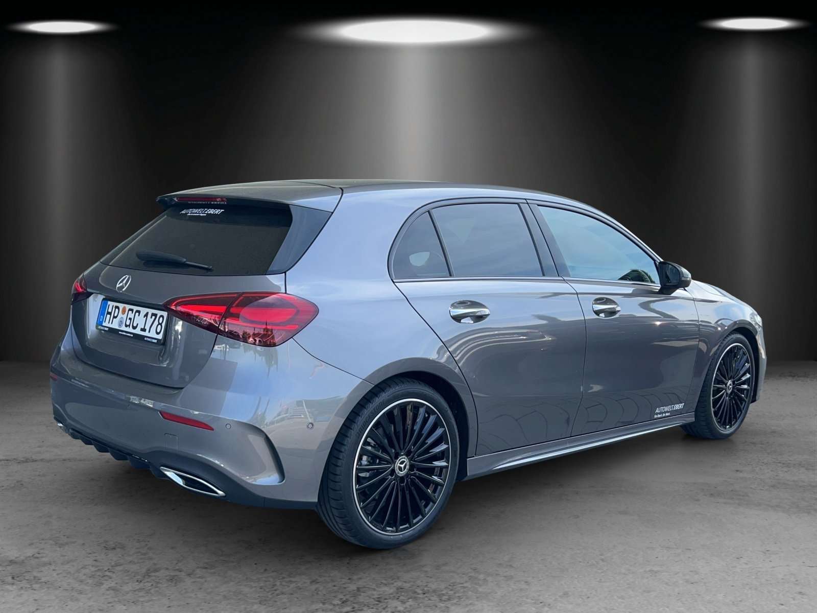 Mercedes-Benz A 200