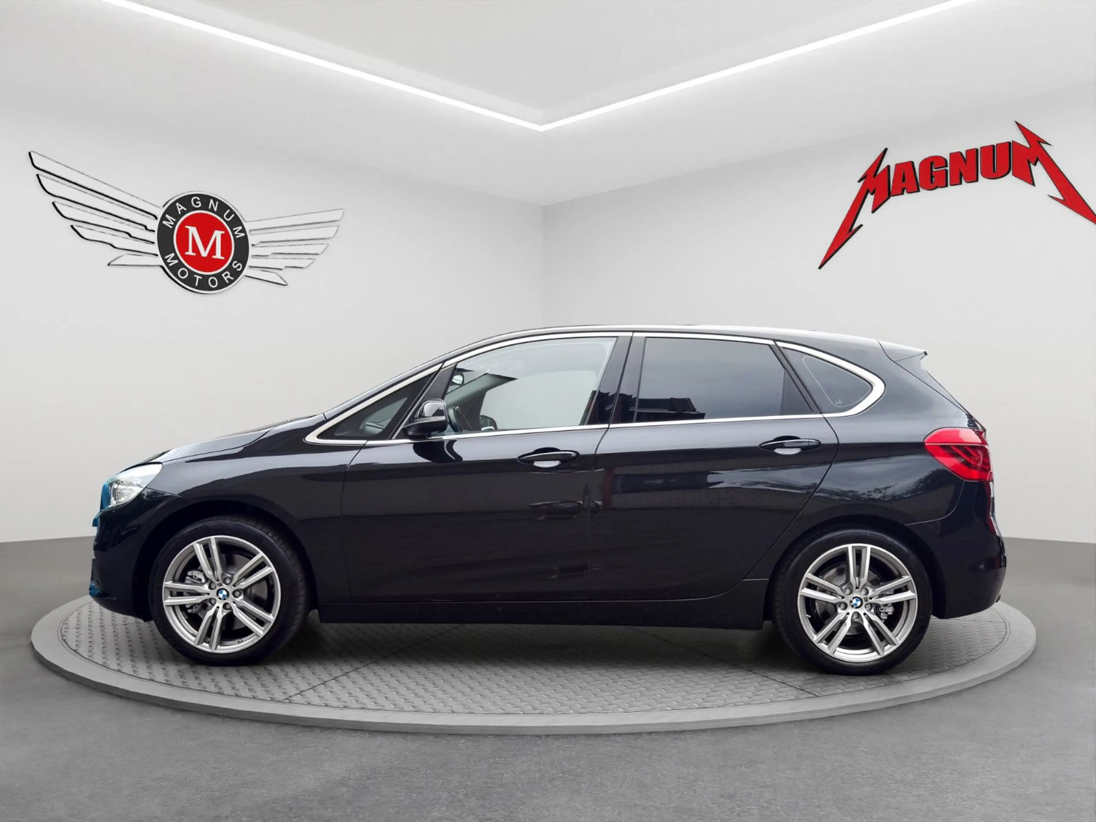 BMW 225 i XD SPORT*M-Alu*Aut.*Leder*Navi Pro*Head-Up* — photo 6