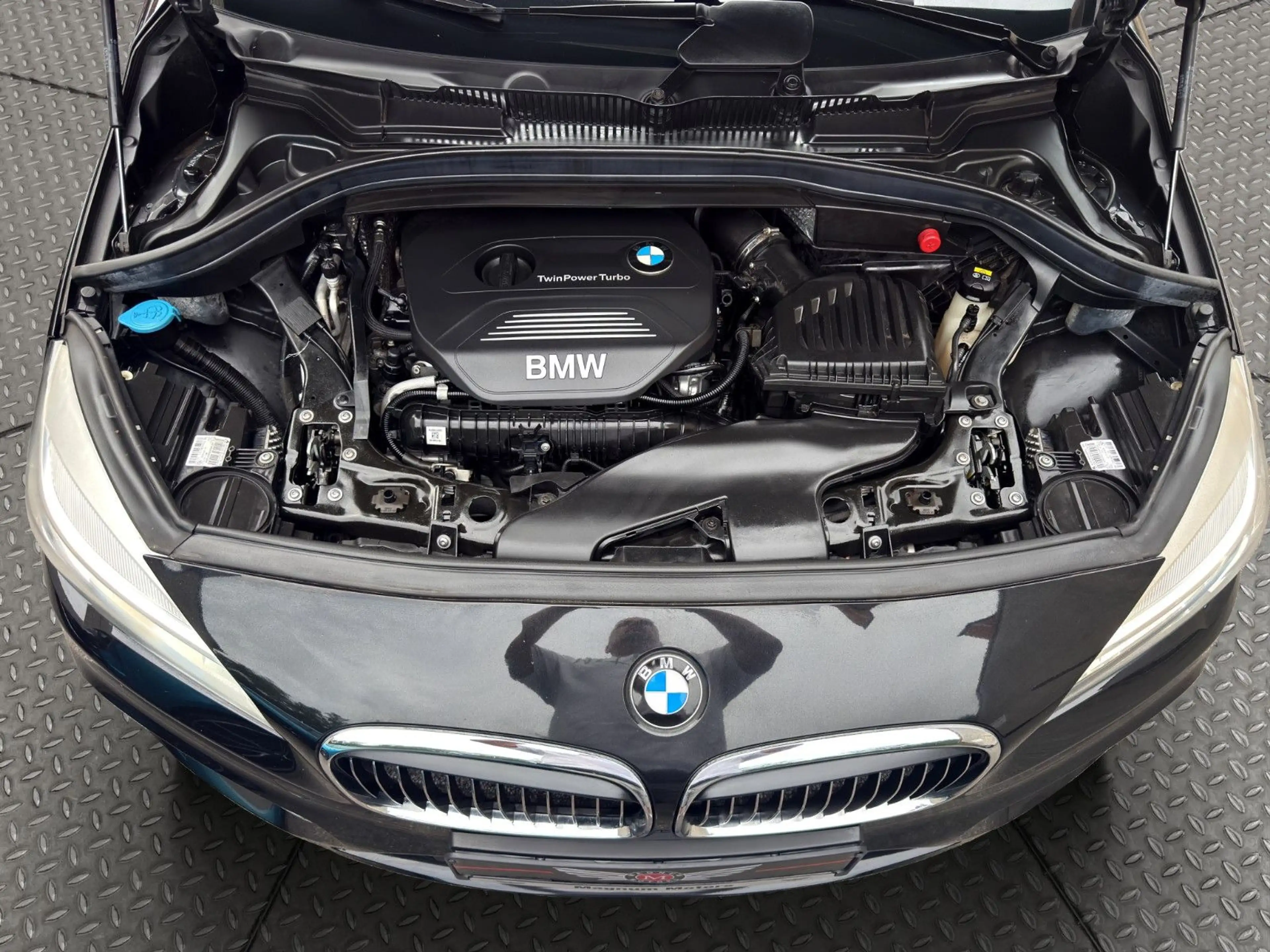BMW 225 i XD SPORT*M-Alu*Aut.*Leder*Navi Pro*Head-Up* — photo 10